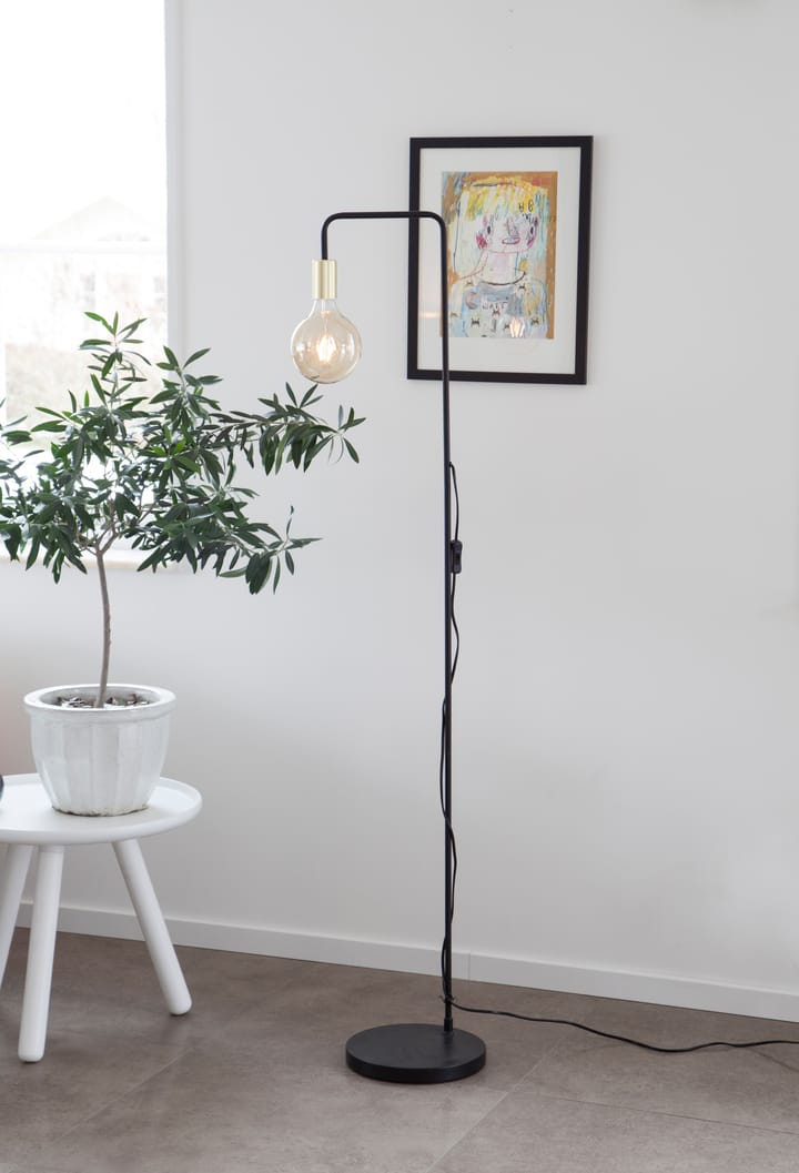 Fondi floor lamp - Matte black - By Rydéns