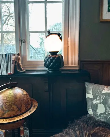 Viva La Diva table lamp 45 cm - Black-matte white - By Rydéns