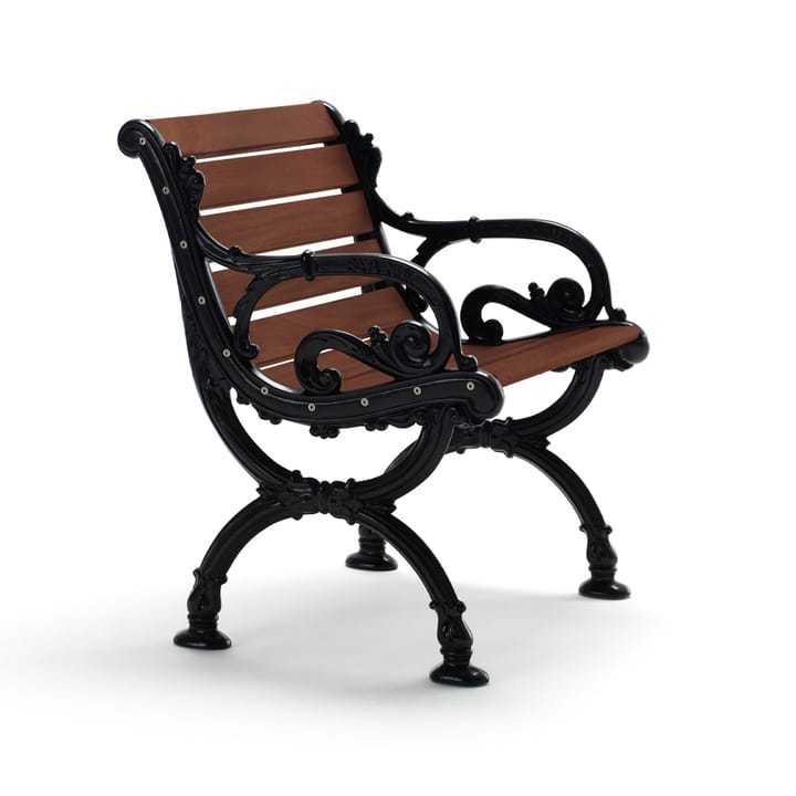 Byarum armchair - Pine brown glaze, black stand - Byarums bruk