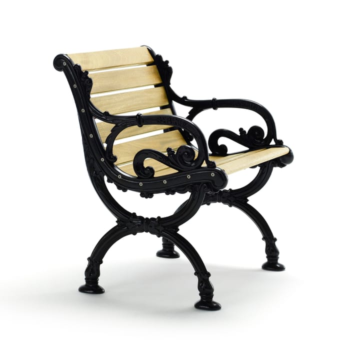 Byarum armchair - Pine impregnation, black stand - Byarums bruk