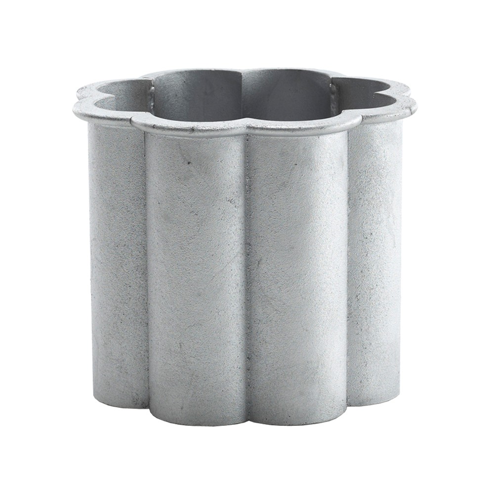 Byarums bruk Gråsippa plant pot Aluminum sand-casted, no. 3 o62 cm