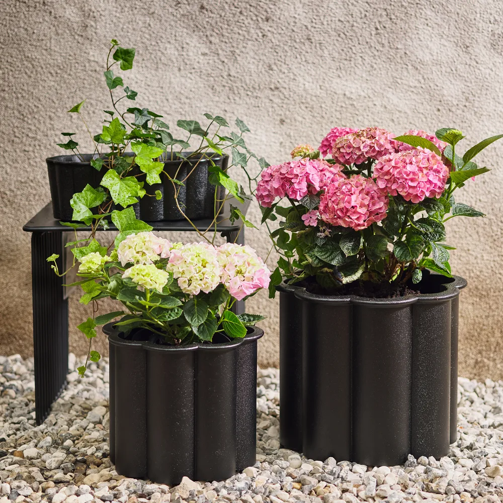 Gråsippa plant pot, Black, no. 2 Ø41 cm Byarums bruk