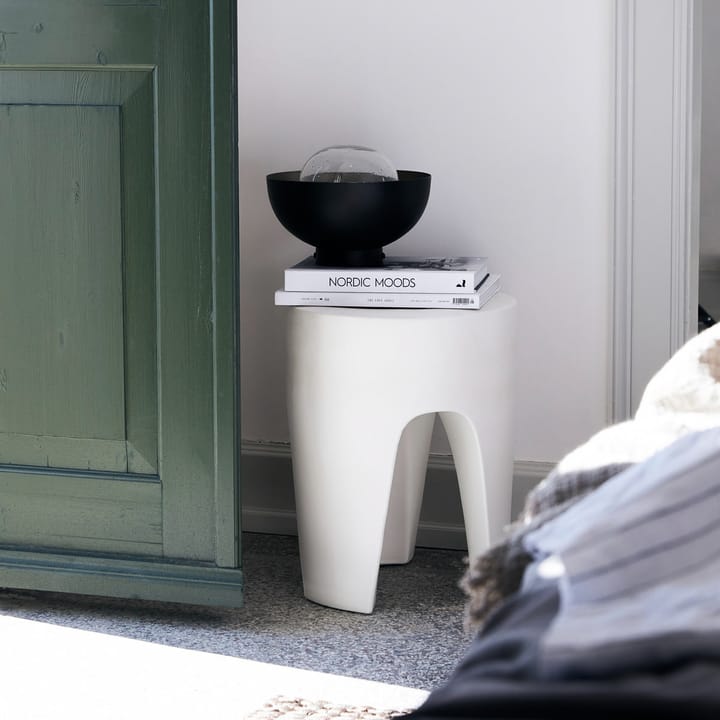 Besshoei side table Ø35 cm - Snow - byNORD