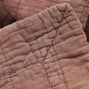 Magnhild vadderat bedspread 160x280 cm - Berry - byNORD