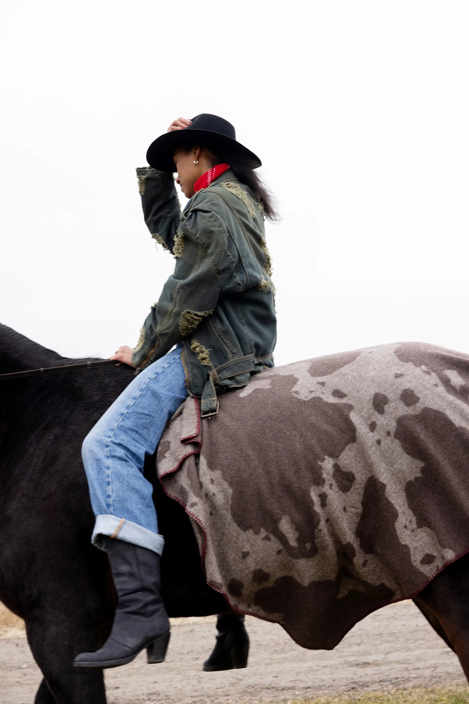 Anima blanket 130x200 cm, Cow Byon