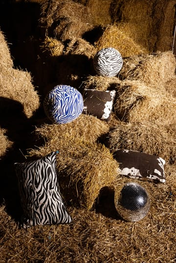 Anima pillow L 40x60 cm - Zebra-black - Byon