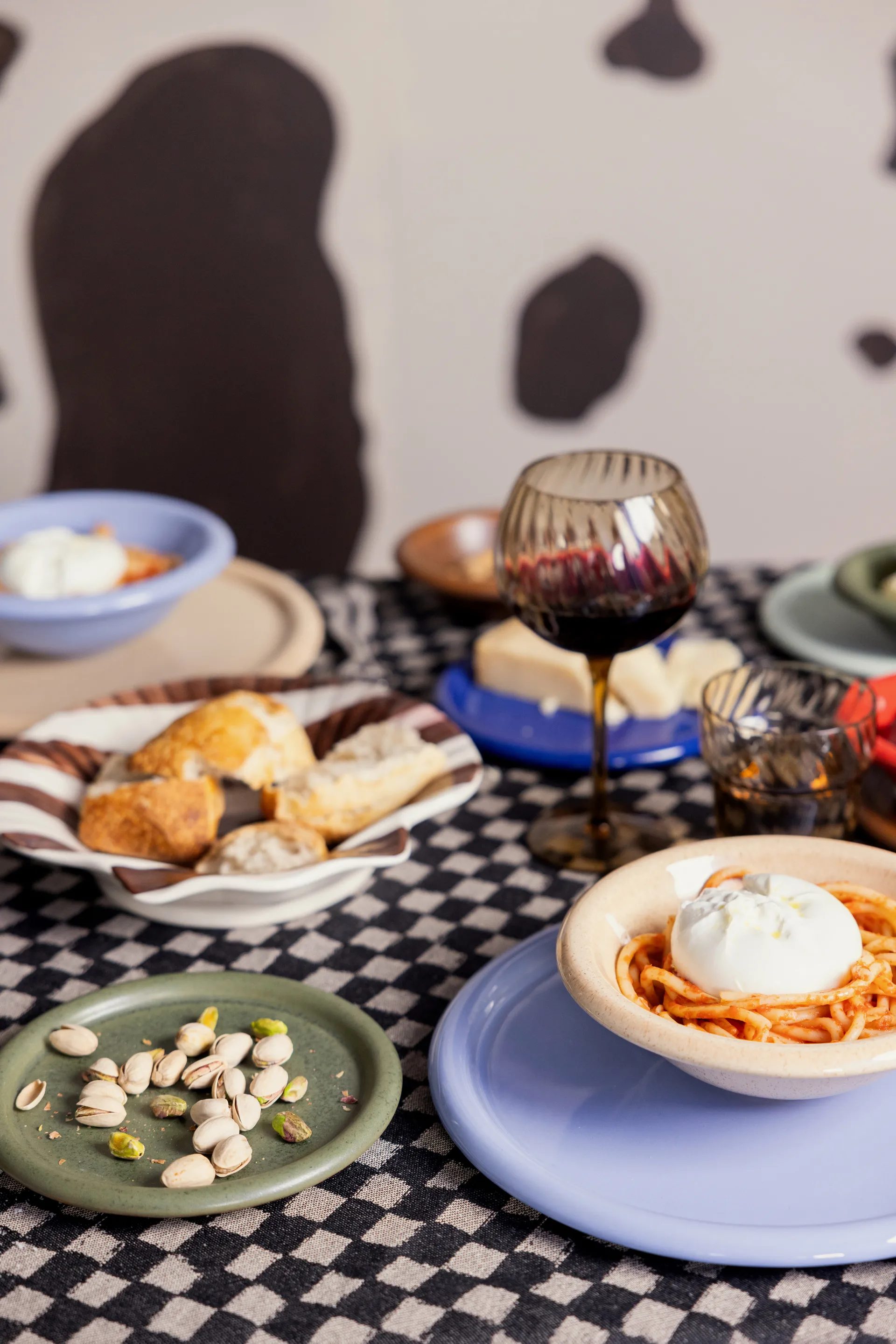 Armona stripe plate 23.5x23.5 cm, Dark brown-white Byon