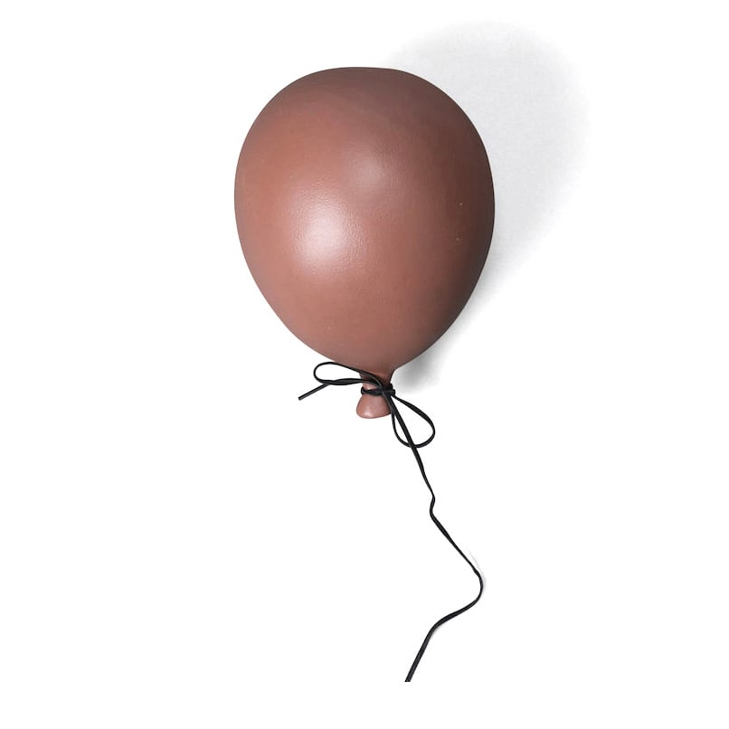 Byon Balloon decoration 17 cm dusty red | Scandinavian Design | Decorative accessories | Red
