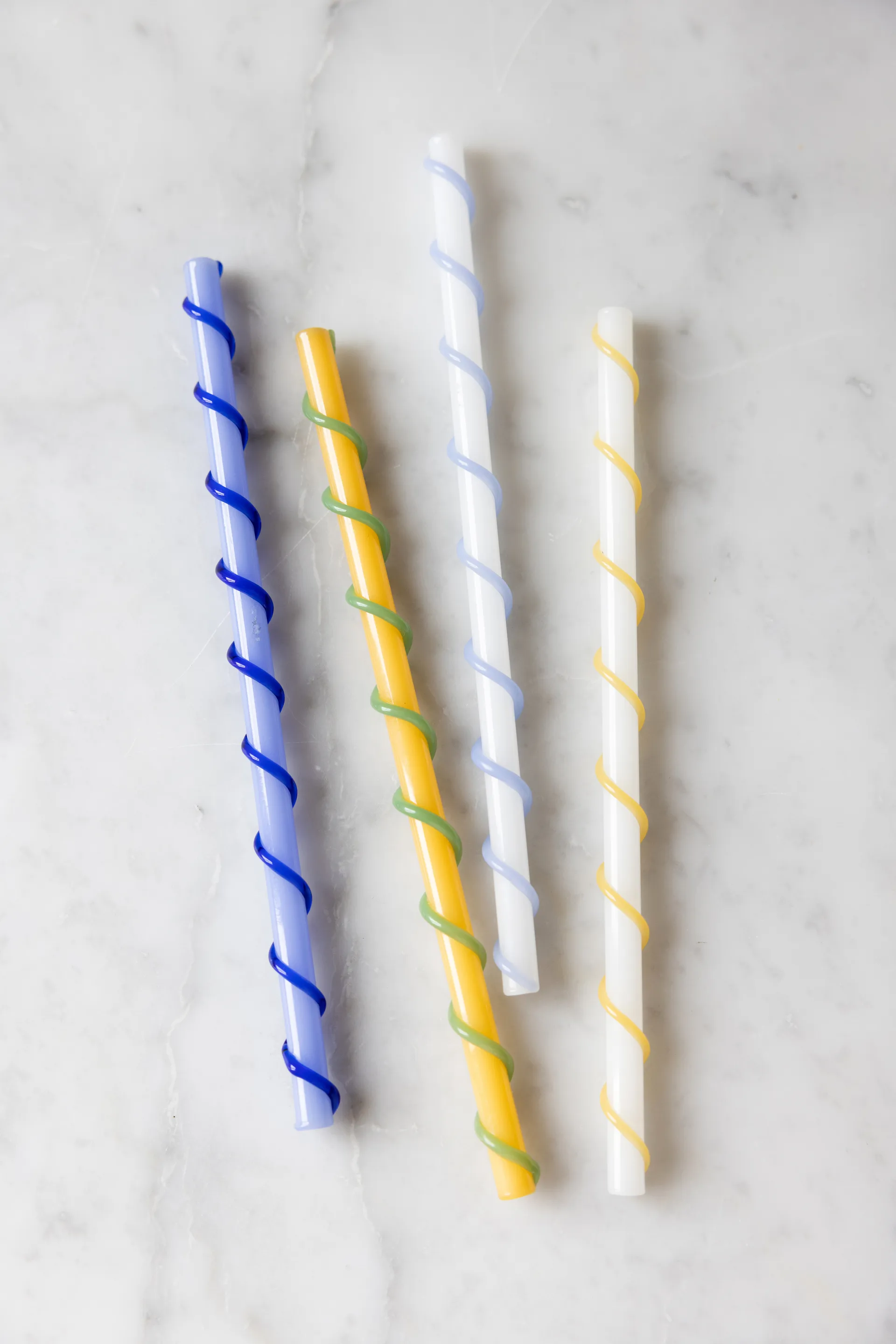 Celebrate straws long 20 cm 4 pieces, Blue-white-yellow-green Byon