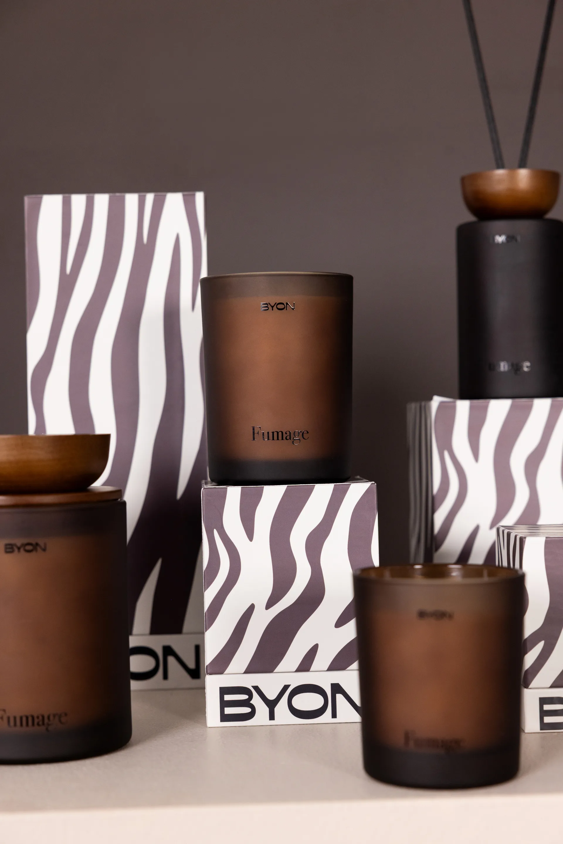 Fumage scented candle, 30 h Byon