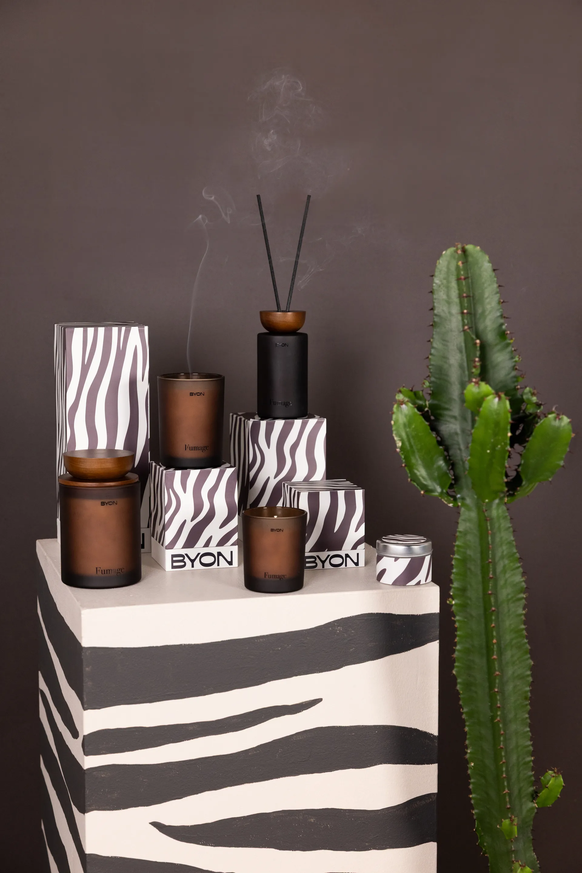 Fumage scented candle, 55 h Byon