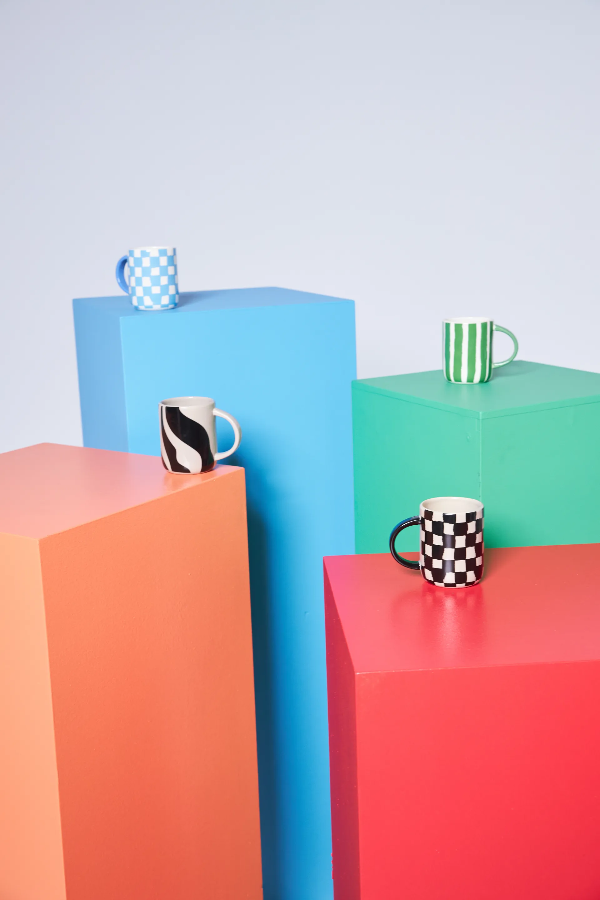 Liz mug check 28 cl, Black-beige Byon