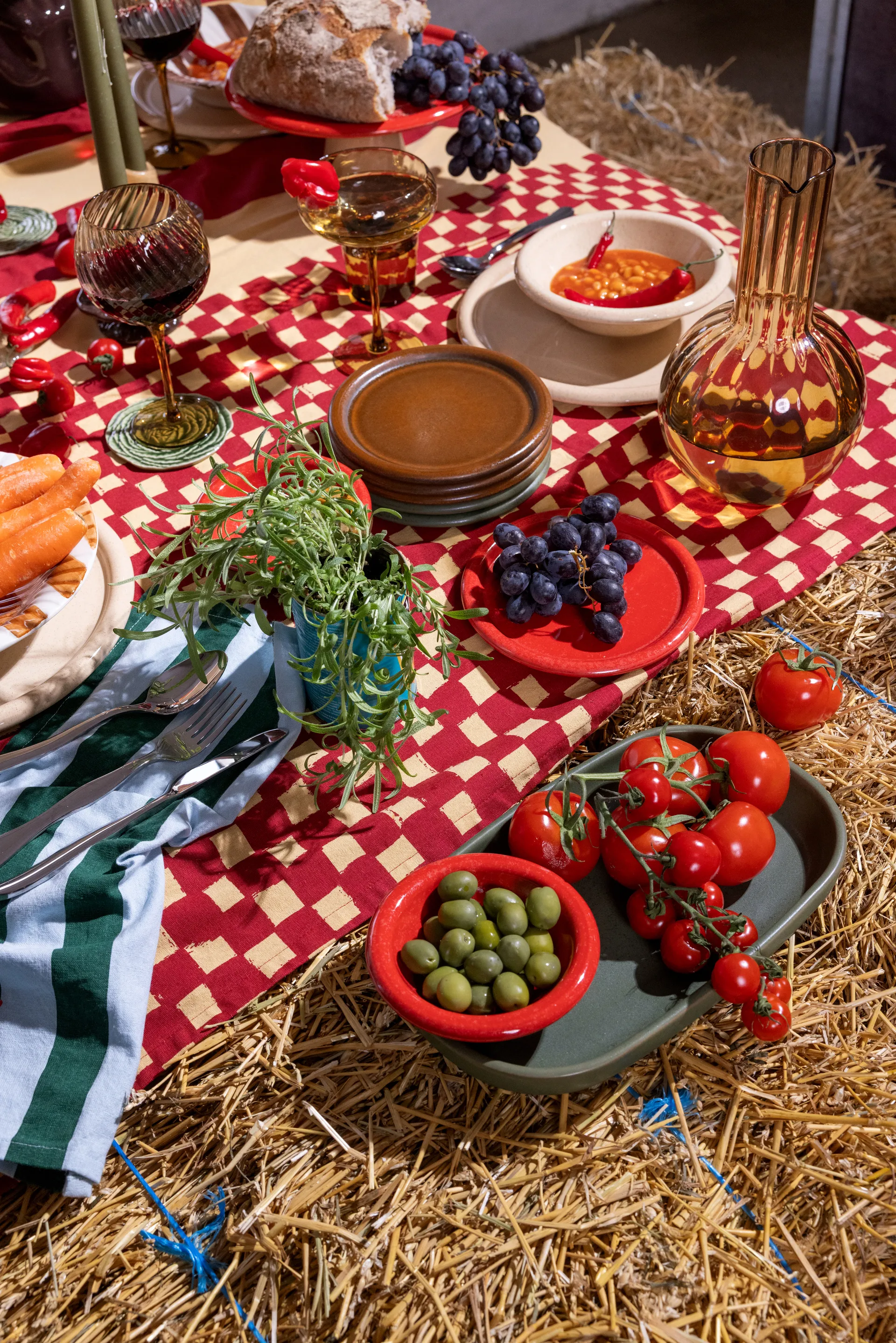 Opacity carafe 1,9 L, Brown Byon