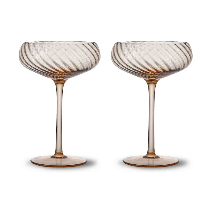 Byon Opacity champagne coupe 300 ml 2-pack Peach. | Scandinavian Design | Champagne glasses | Brown