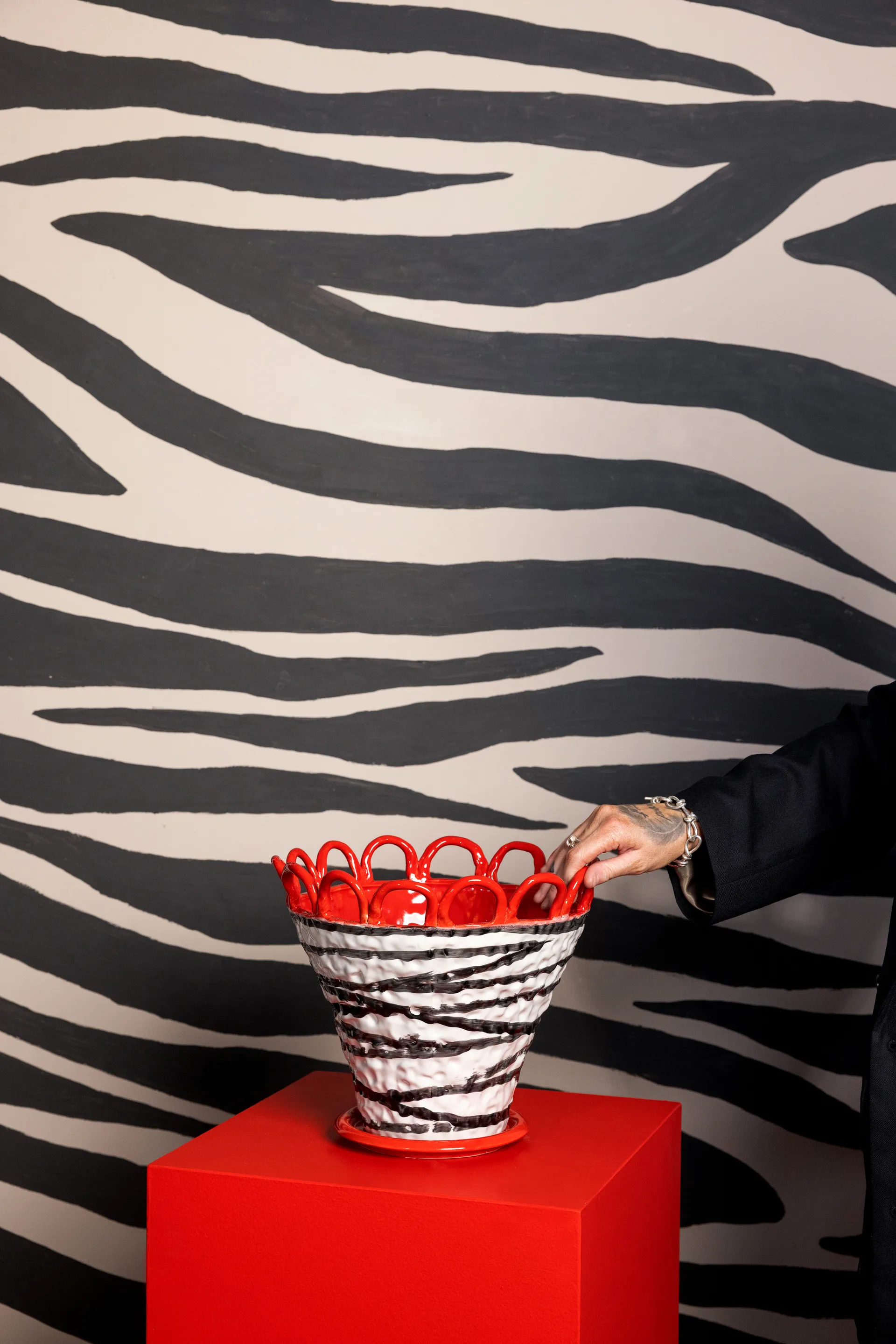 Patty pot L Ø30 cm, Zebra-red Byon