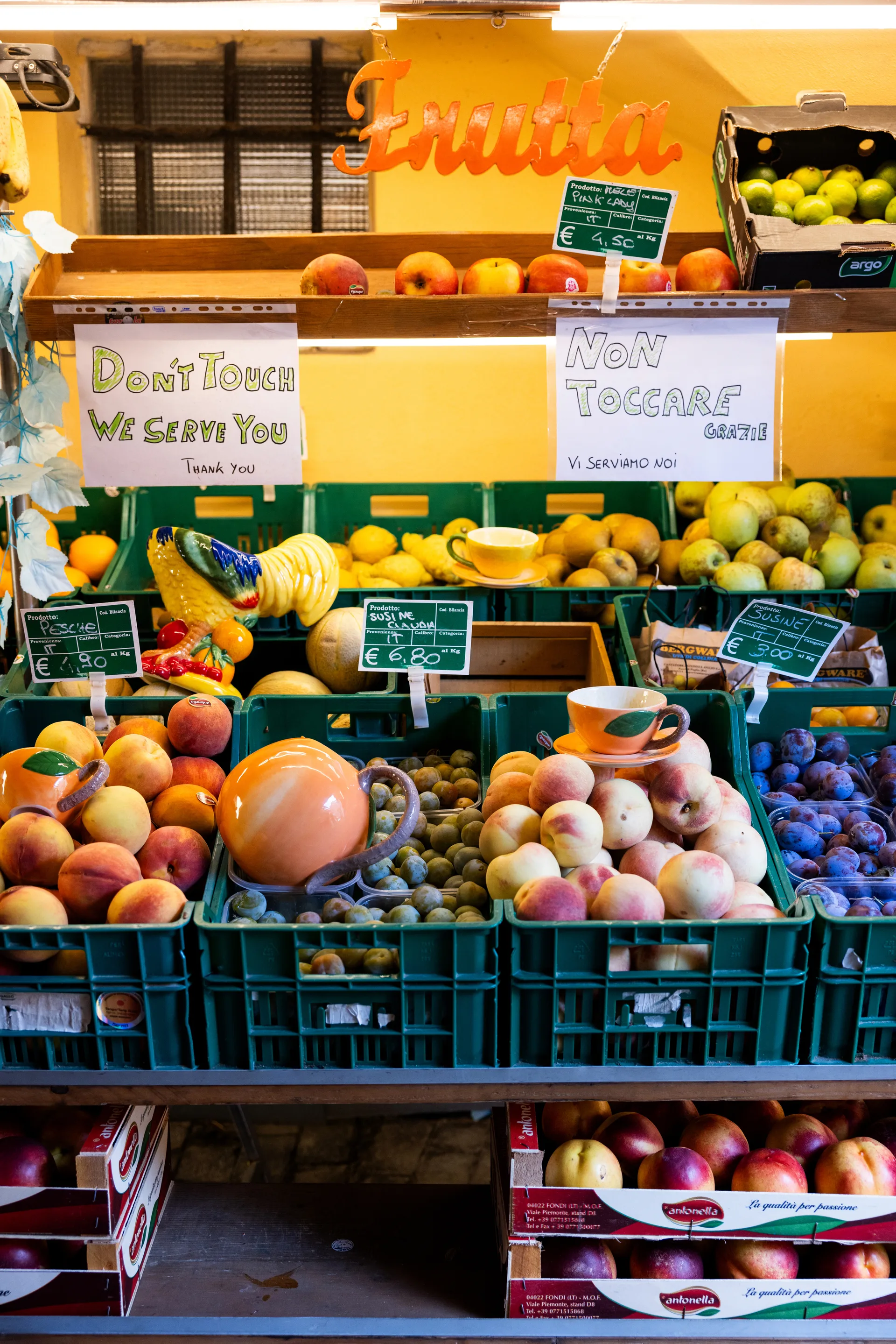 Peach jug 1.8 L, Orange Byon