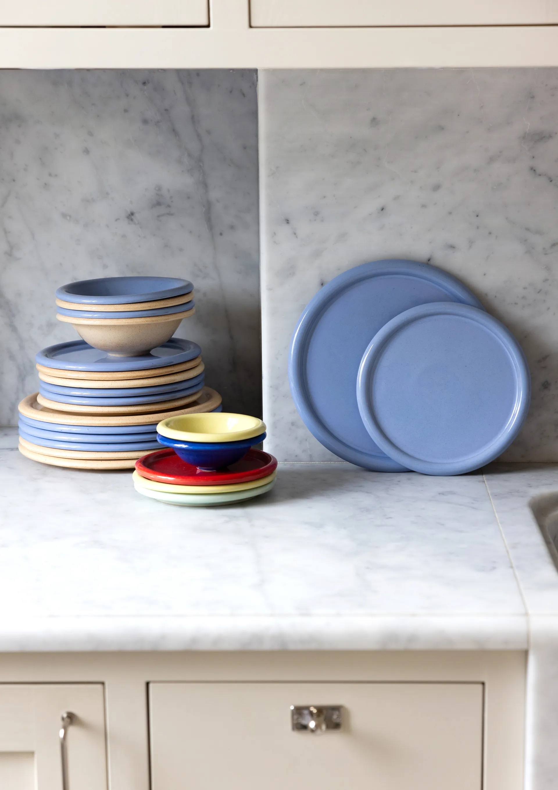 Porto plate Ø26.5 cm, Light blue Byon