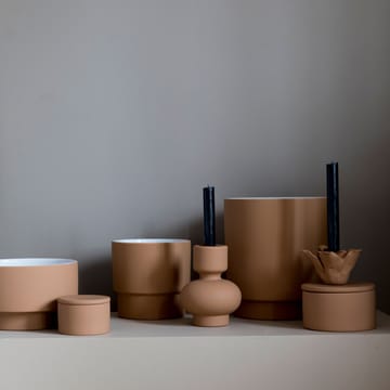 Sienna flower pot Ø22 cm - terracotta (brown) - Byon