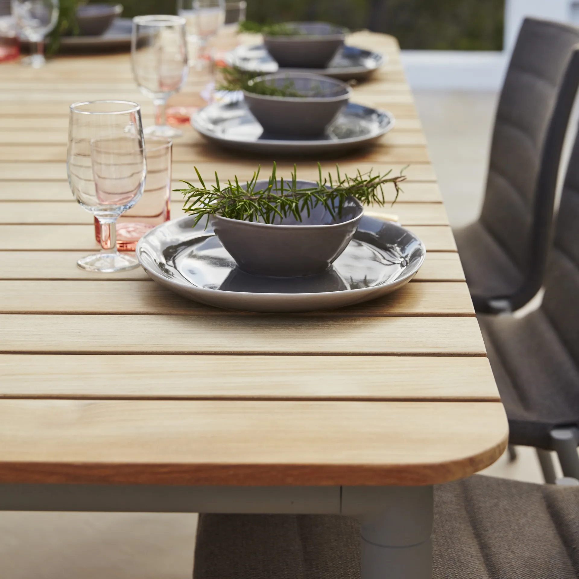 Core dining table teak 160x90x74 cm, Lava grey stand Cane-line