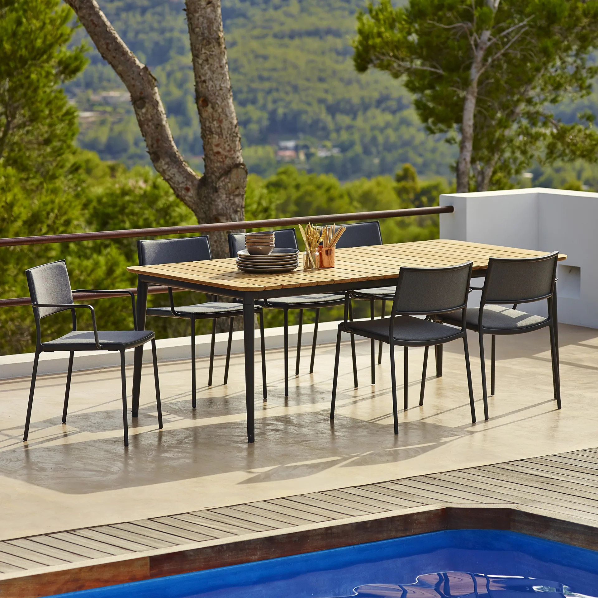 Less armchair, Natural-lava grey frame Cane-line