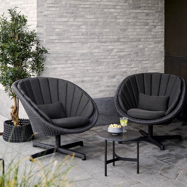 Peacock swivel armchair - Dark grey, aluminium legs - Cane-line