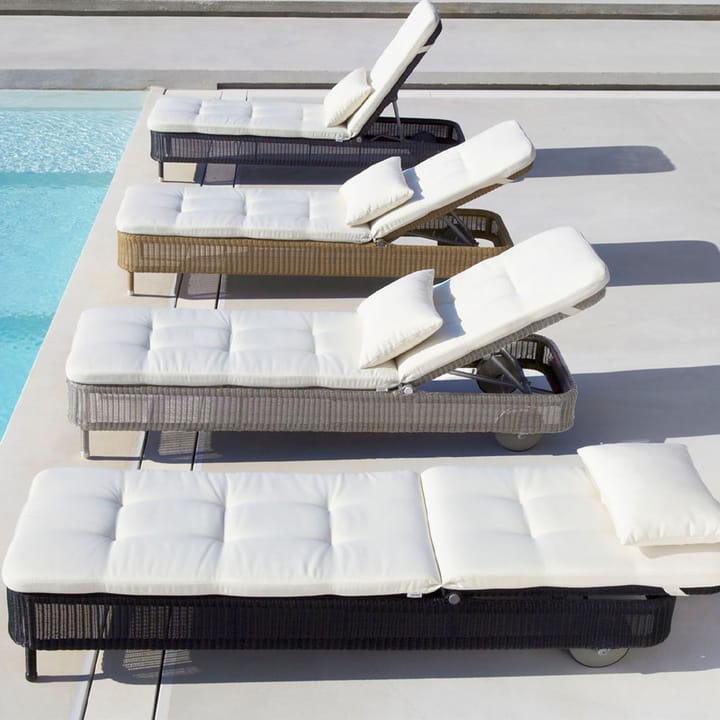 Presley sun lounger weave - Black - Cane-line