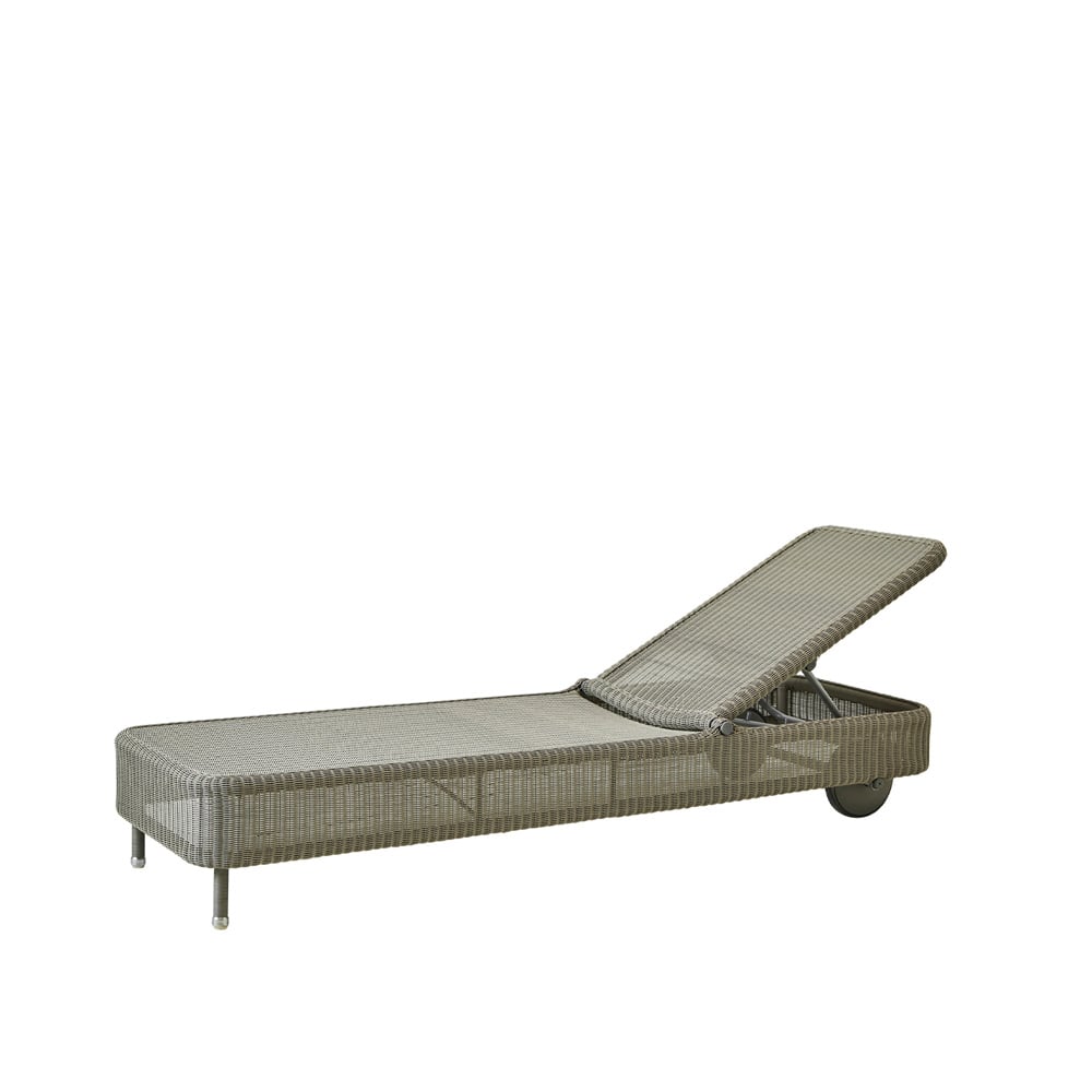 Cane-line Presley sun lounger weave Taupe | Scandinavian Design | Beige
