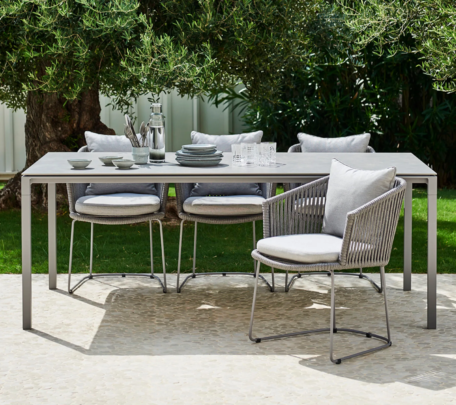 Pure table 200x100 cm Basalt grey-taupe,  Cane-line