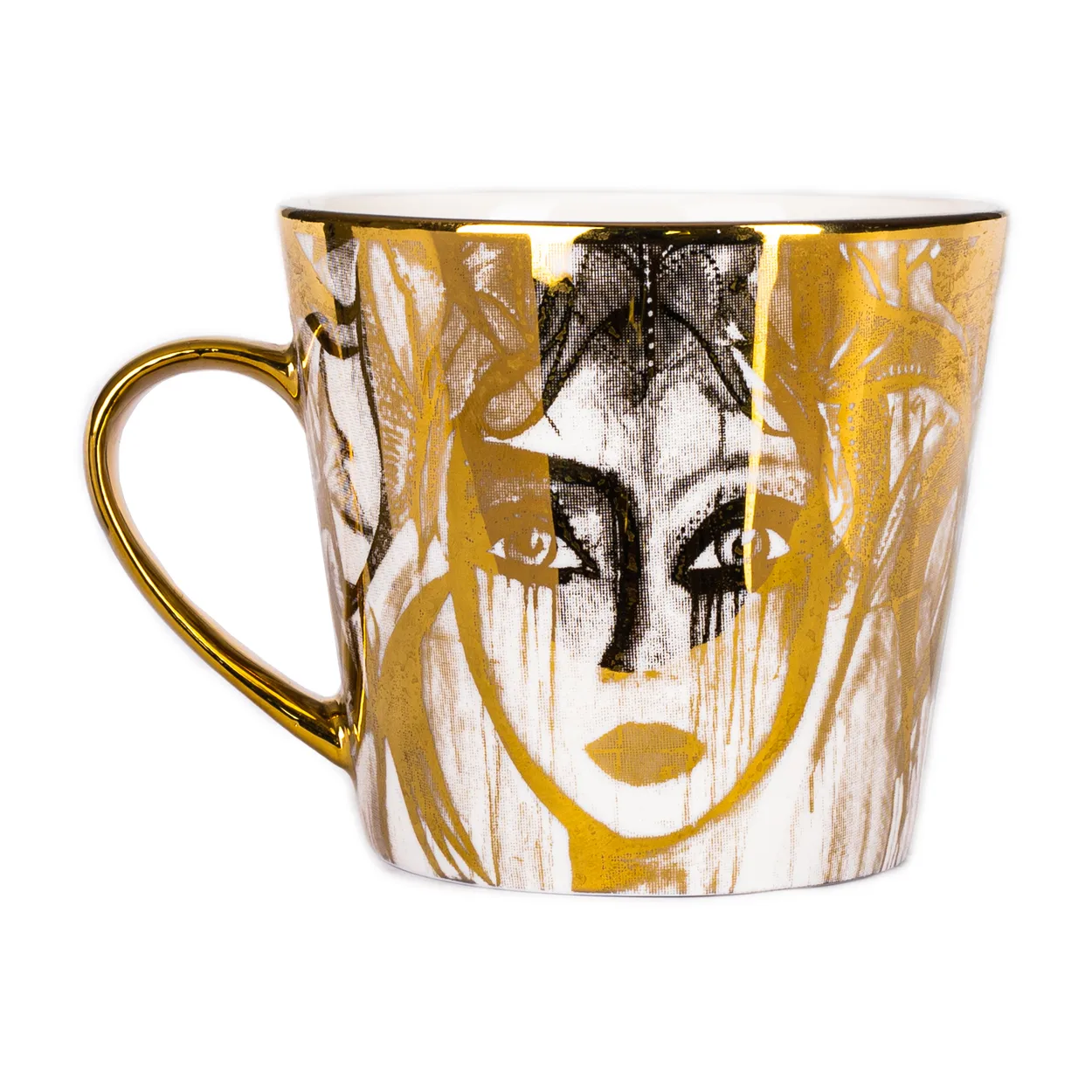 Carolina Gynning Slice of Life Gold mug 45 cl | Scandinavian Design | Coffee cups | Gold-coloured