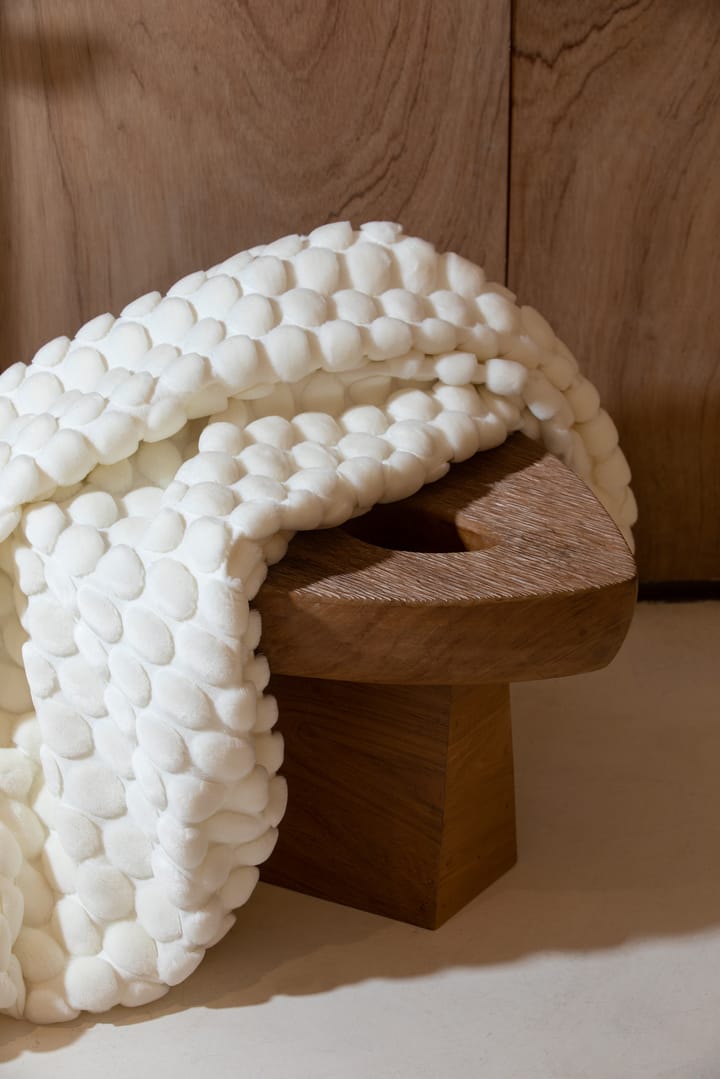 Egg Collection throw 170x130 cm, White Ceannis