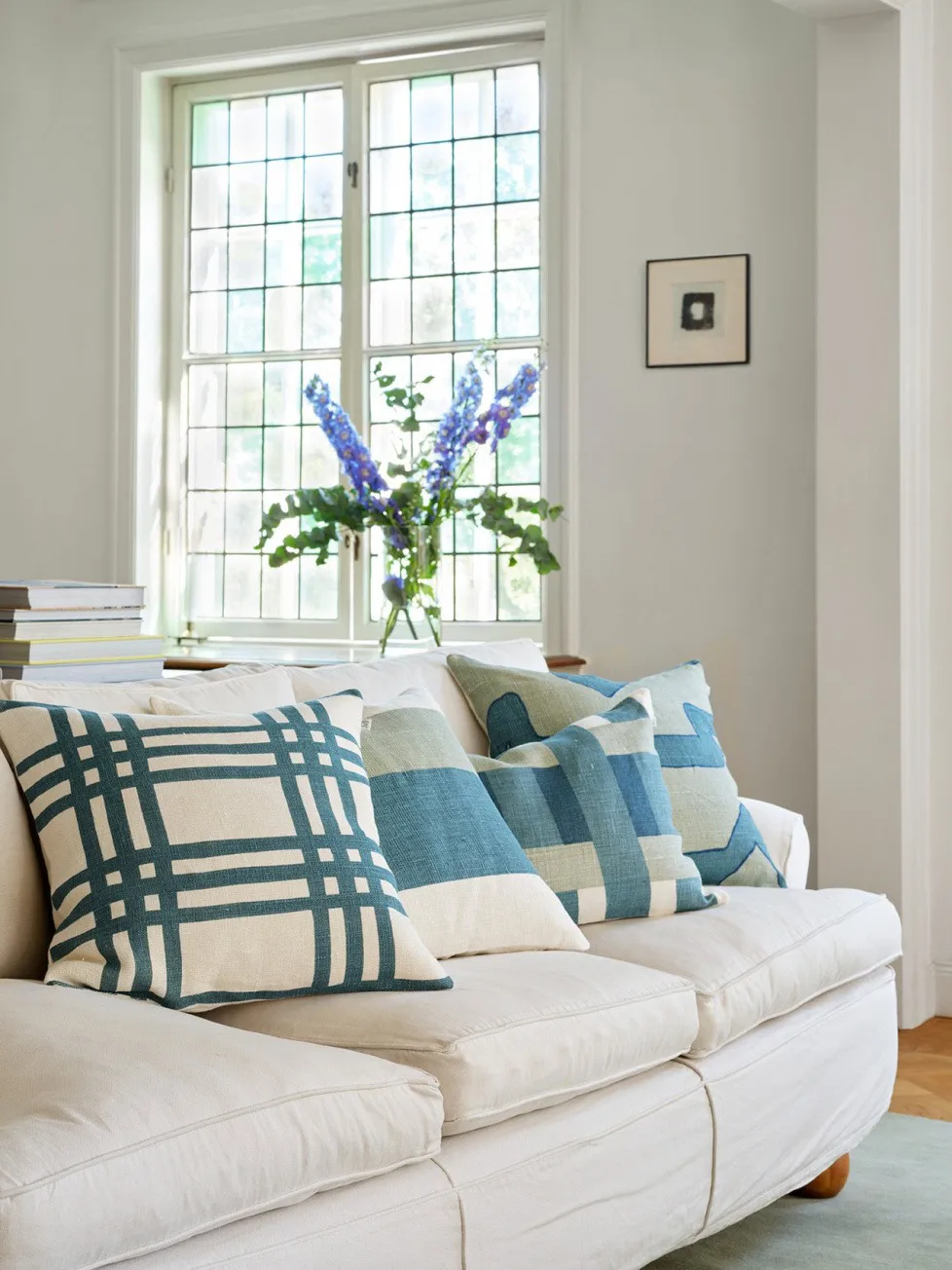 Benaras cushion cover, Heaven blue-aqua-palace blue, 40x60 cm Chhatwal & Jonsson