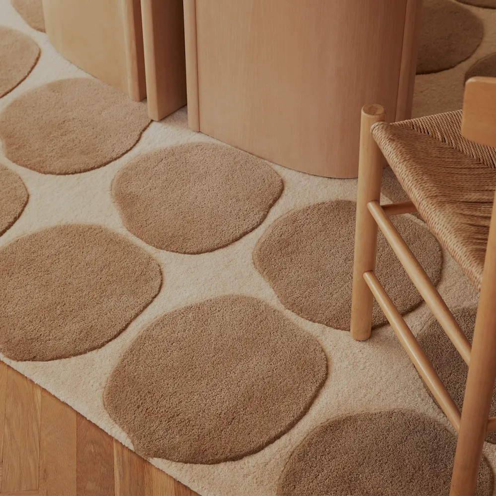 Dots rug, Light khaki/light beige, 180x270 cm Chhatwal & Jonsson