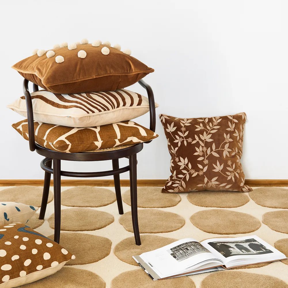 Dots rug, Light khaki/light beige, 180x270 cm Chhatwal & Jonsson