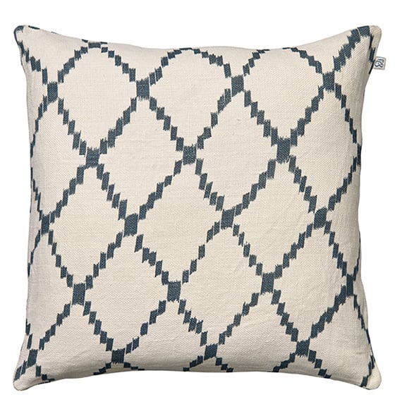 Chhatwal & Jonsson Ikat Kerela cushion cover 50x50 cm White-blue