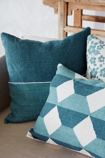 Indu pillowcase 50x50 cm - Off white-heaven blue - Chhatwal & Jonsson