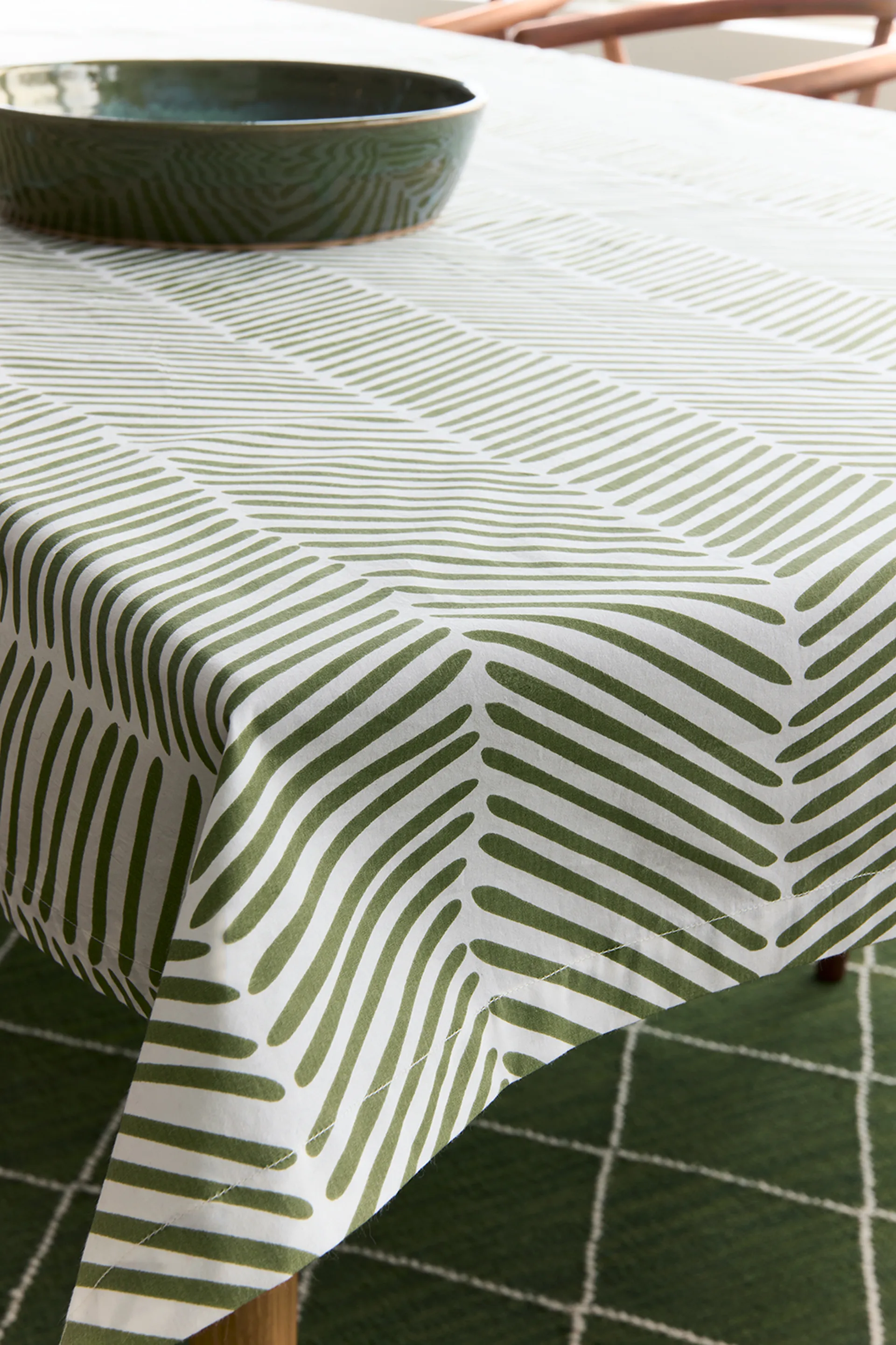 Rama tablecloth 150x250 cm, Cactus green Chhatwal & Jonsson