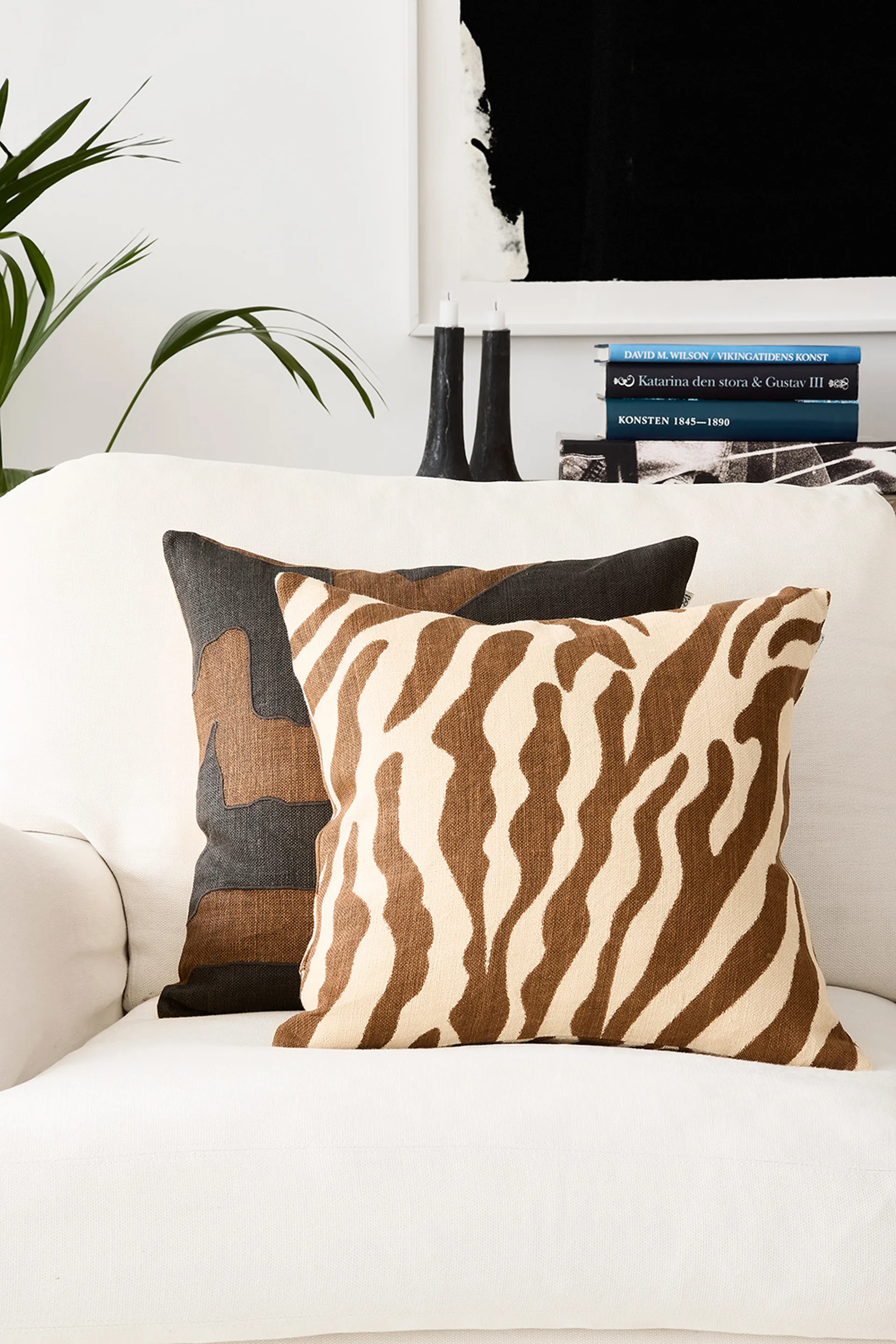 Sikkim pillowcase 50x50 cm, Taupe-Dark Brown Chhatwal & Jonsson