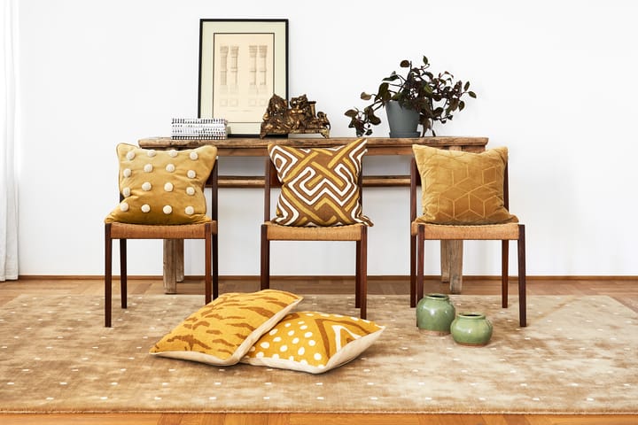 Veena pillowcase 50x50 cm, Spicy yellow-taupe Chhatwal & Jonsson