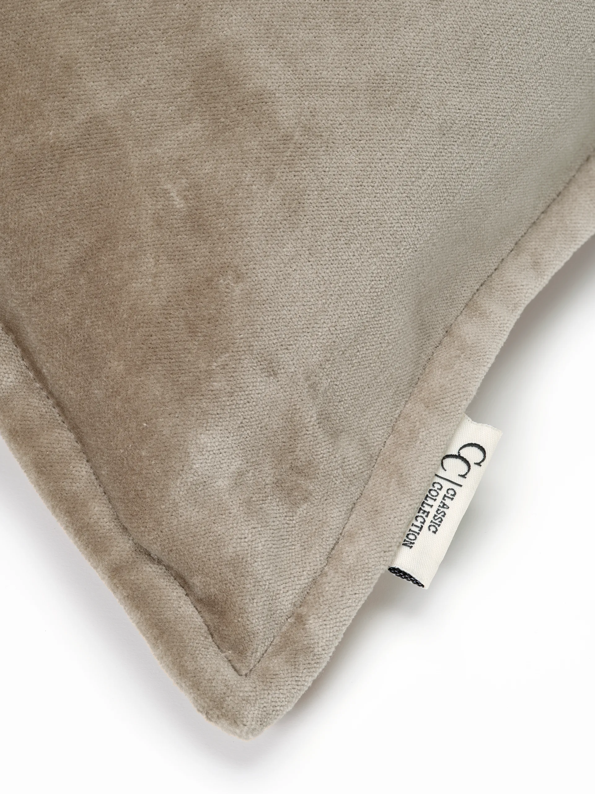 Classic Velvet cushion cover 50x50 cm, Beige Classic Collection
