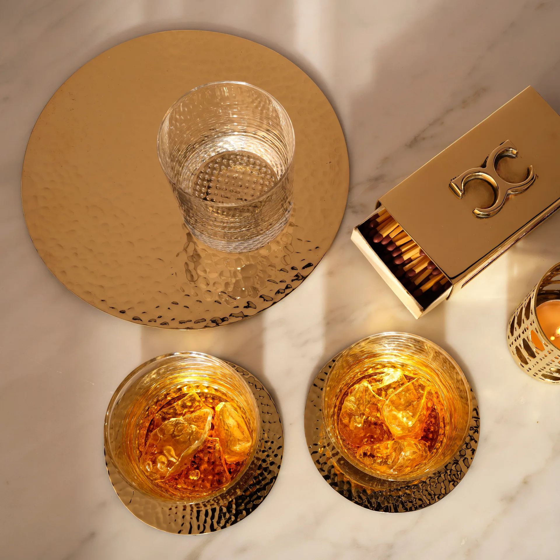 Glass coaster hammered Ø10 cm 4-pack, brass Classic Collection