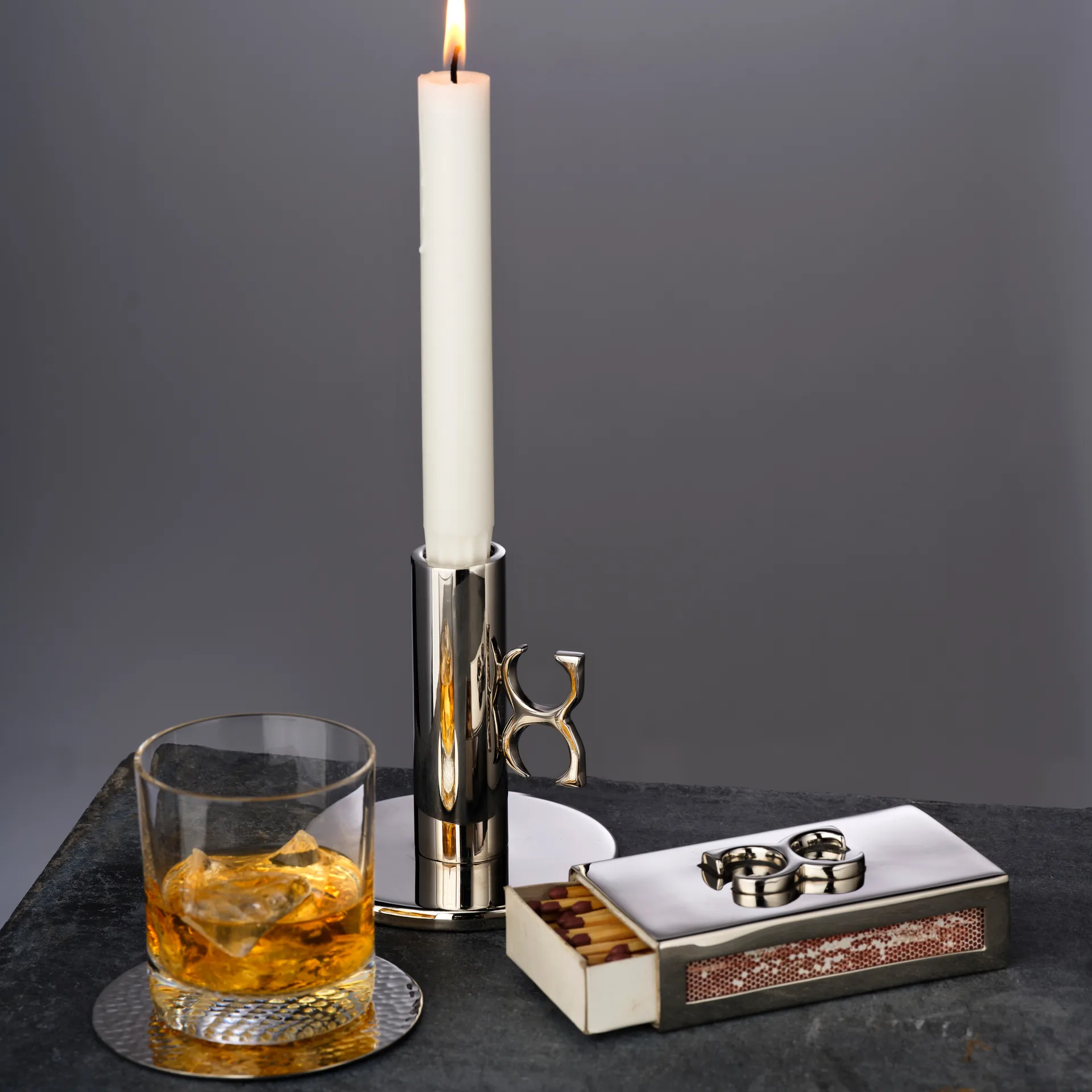 Glass coaster hammered Ø10 cm 4-pack, nickle plated brass Classic Collection