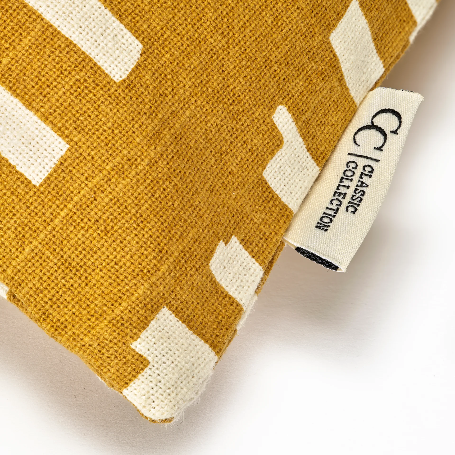 Ikat Block cushion cover 50x50 cm, Yellow Classic Collection