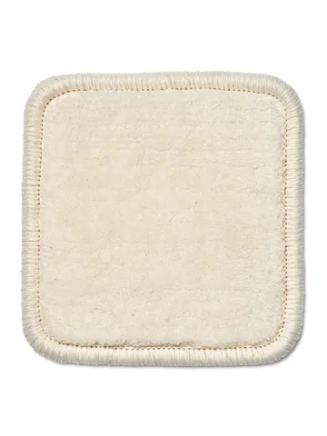 Lobby rug with overlock stitching - Off-white, 400x400 cm - Classic Collection