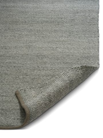 Merino wool carpet 140x200 cm - Green - Classic Collection