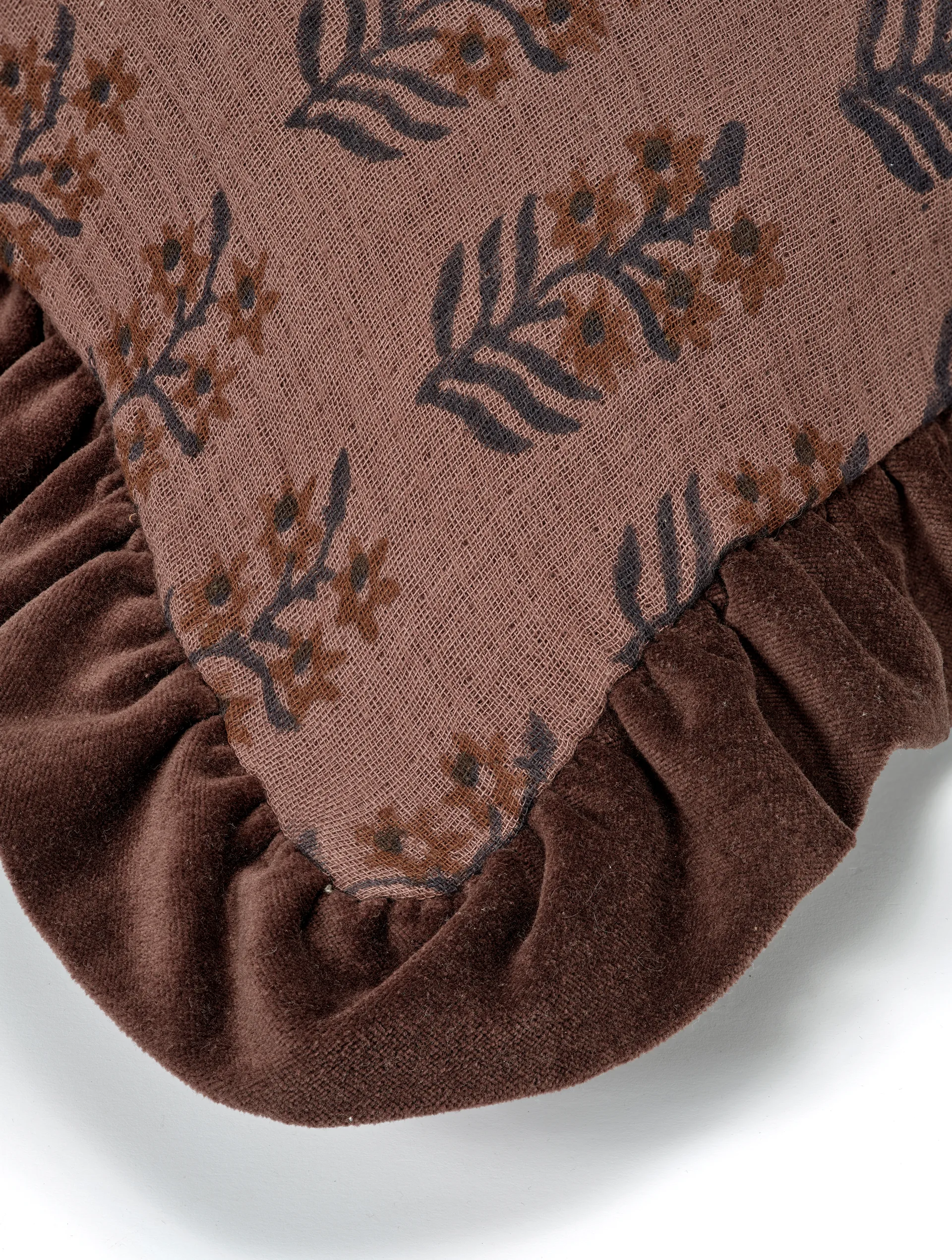 Tamarind cushion cover 50x50 cm, Purple Classic Collection