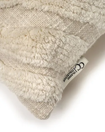 Zebra Tuft cushion cover - Off white, 50x50 cm - Classic Collection