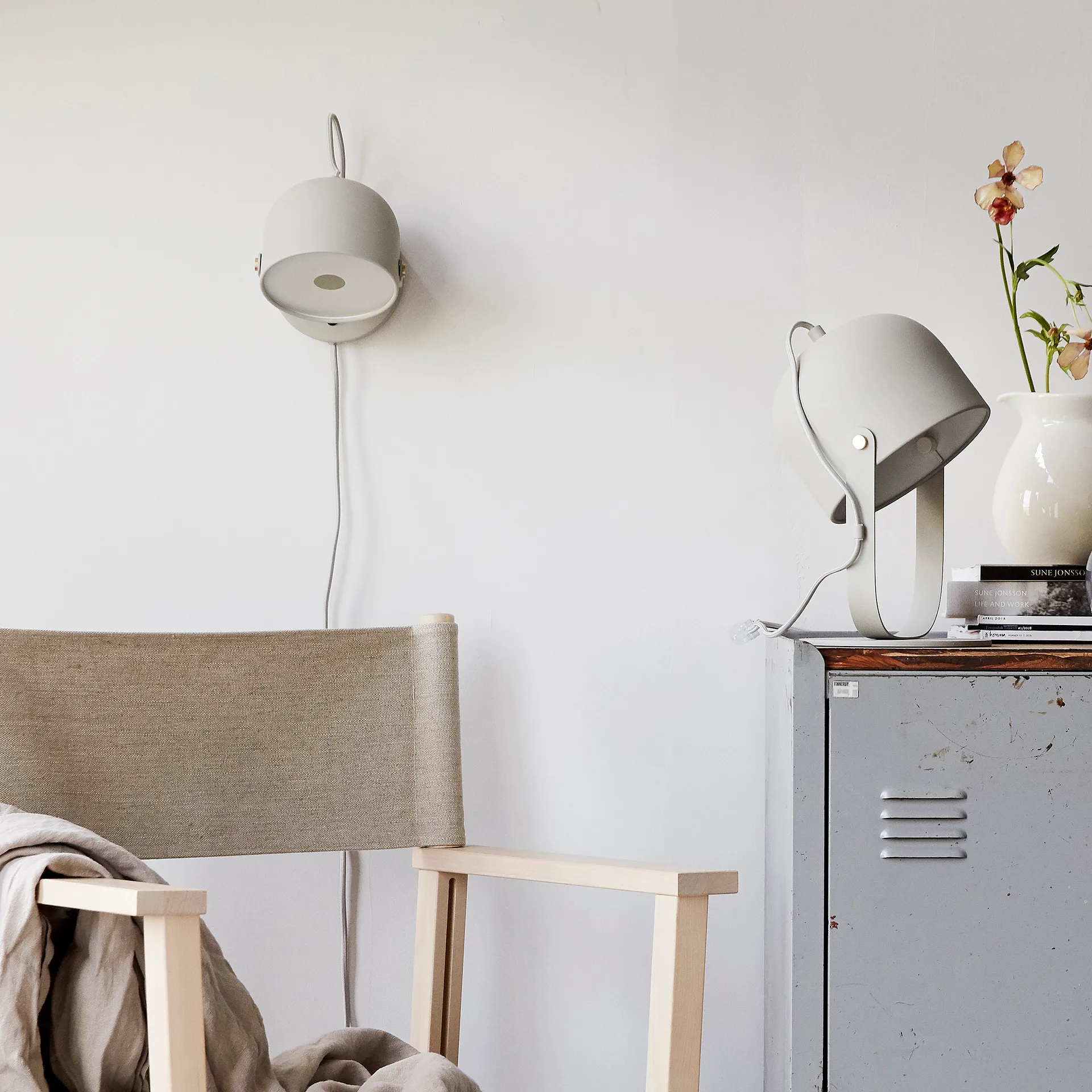 Svejk 13 wall lamp, Beige-brass CO Bankeryd