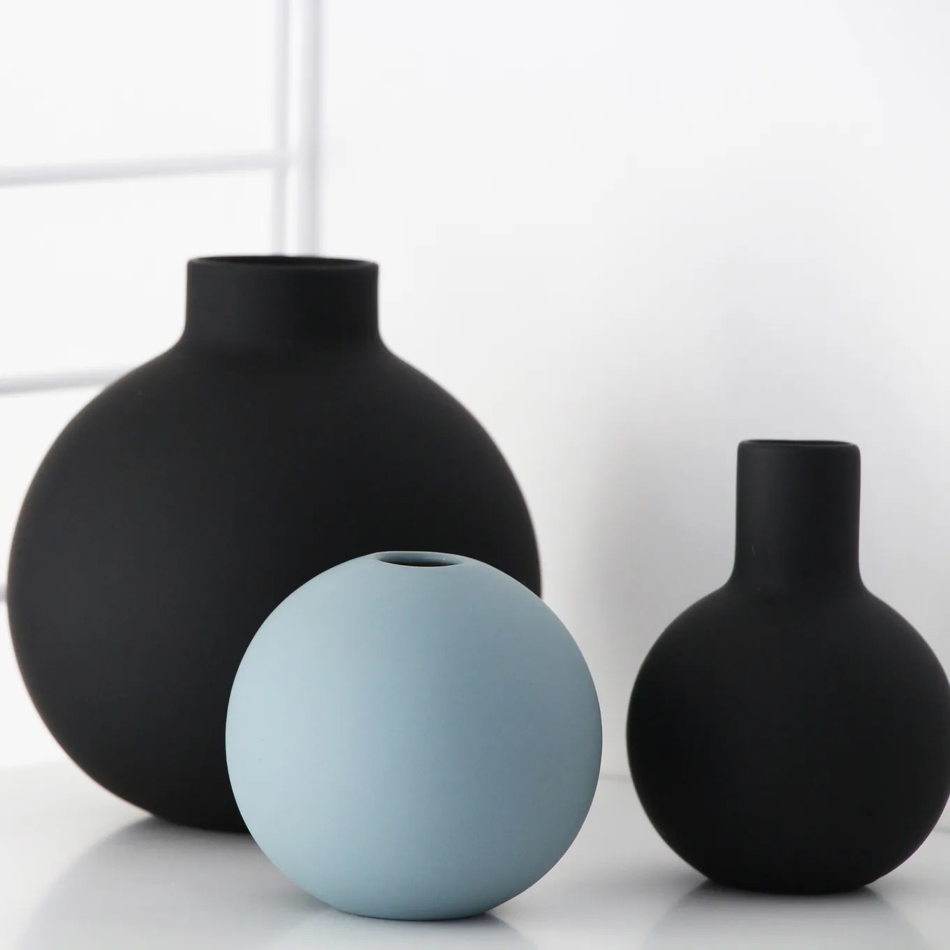 Ball vase dusty blue from Cooee Design