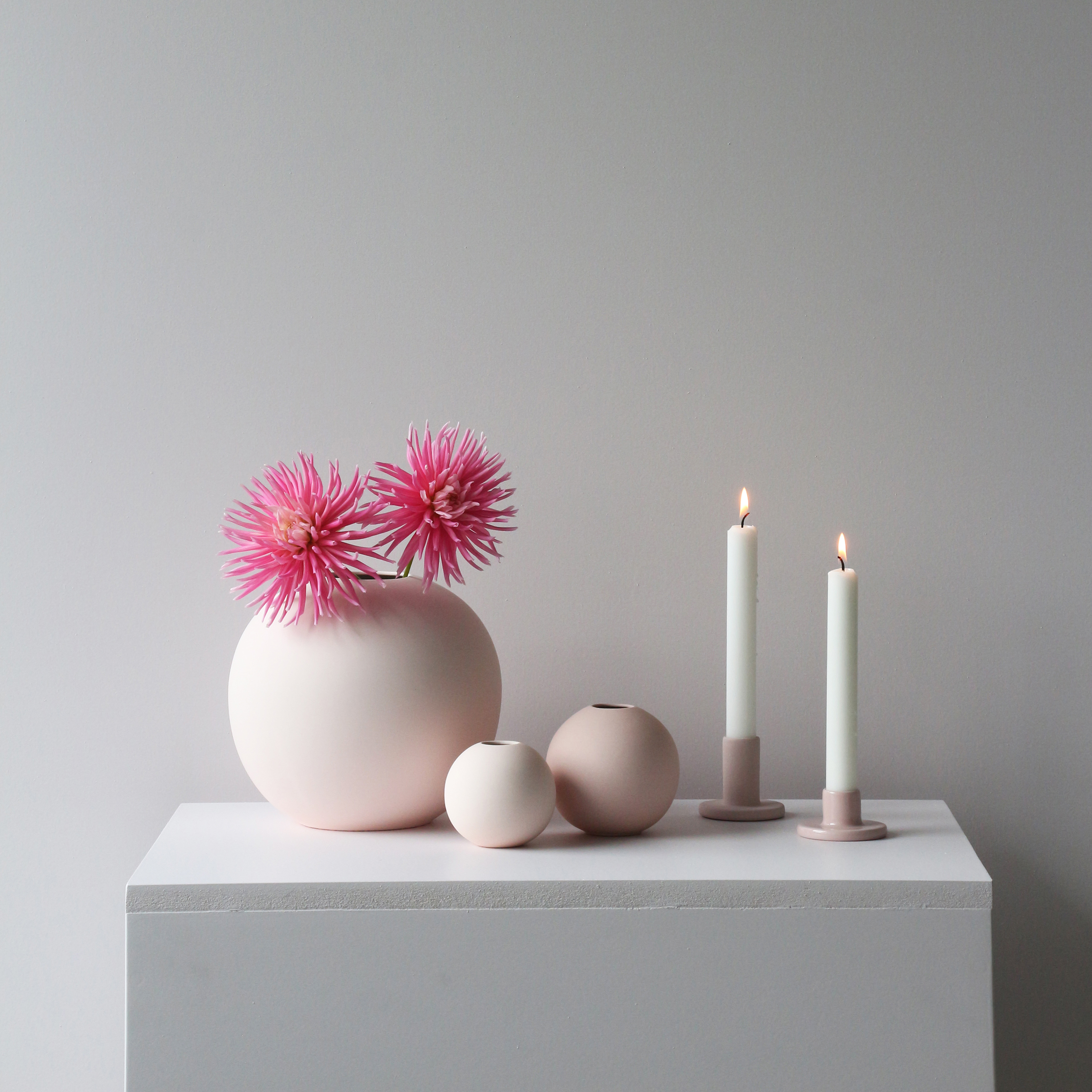 Cooee Design Vase Edge Ball Dusty Pink