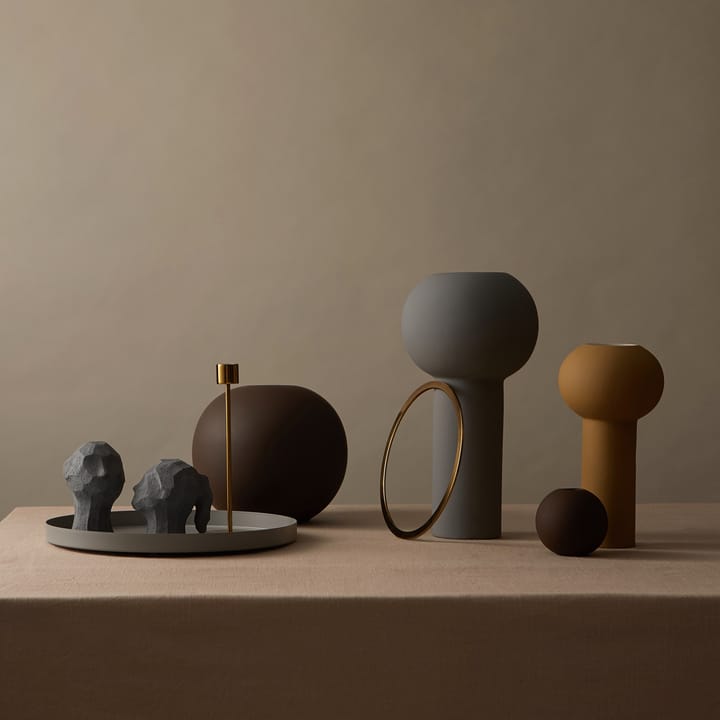 Benedict and Amal sculpture, graphite Cooee Design